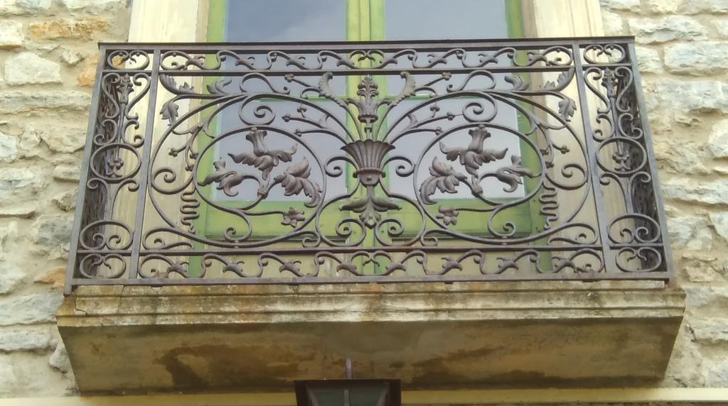 Mas Montluzia Bed & Breakfast Cascastel-des-Corbières Екстериор снимка