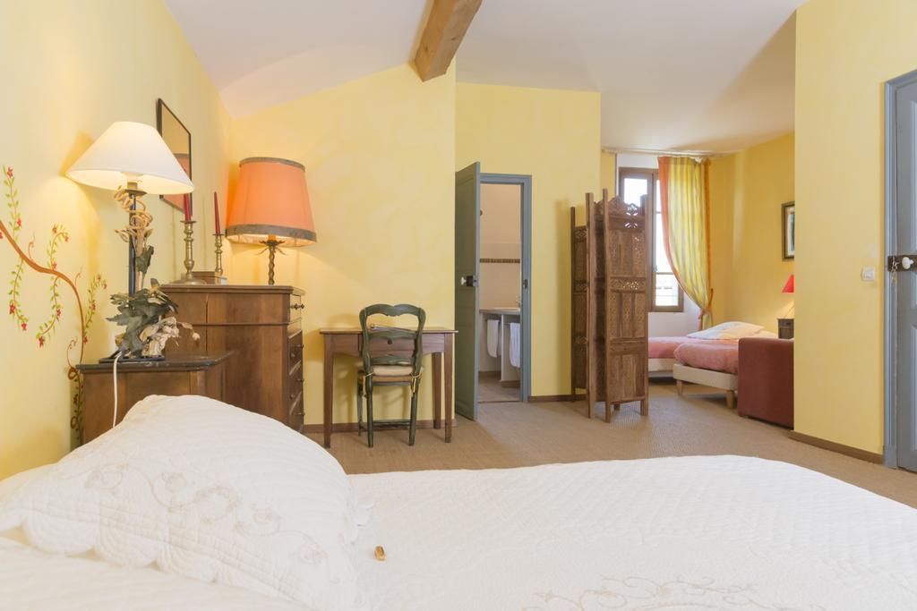 Mas Montluzia Bed & Breakfast Cascastel-des-Corbières Екстериор снимка