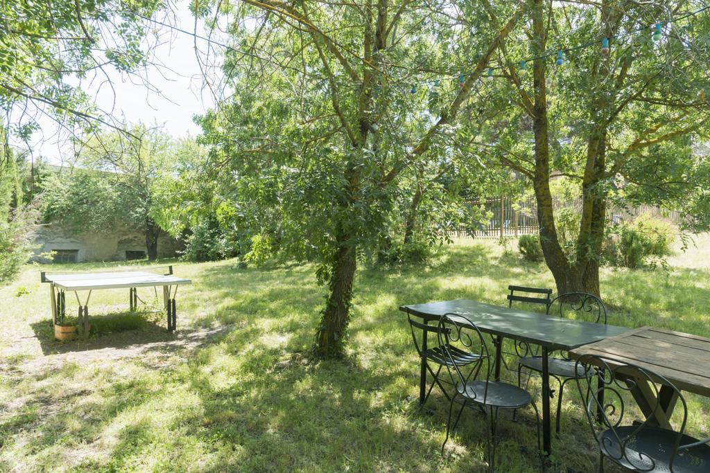 Mas Montluzia Bed & Breakfast Cascastel-des-Corbières Екстериор снимка