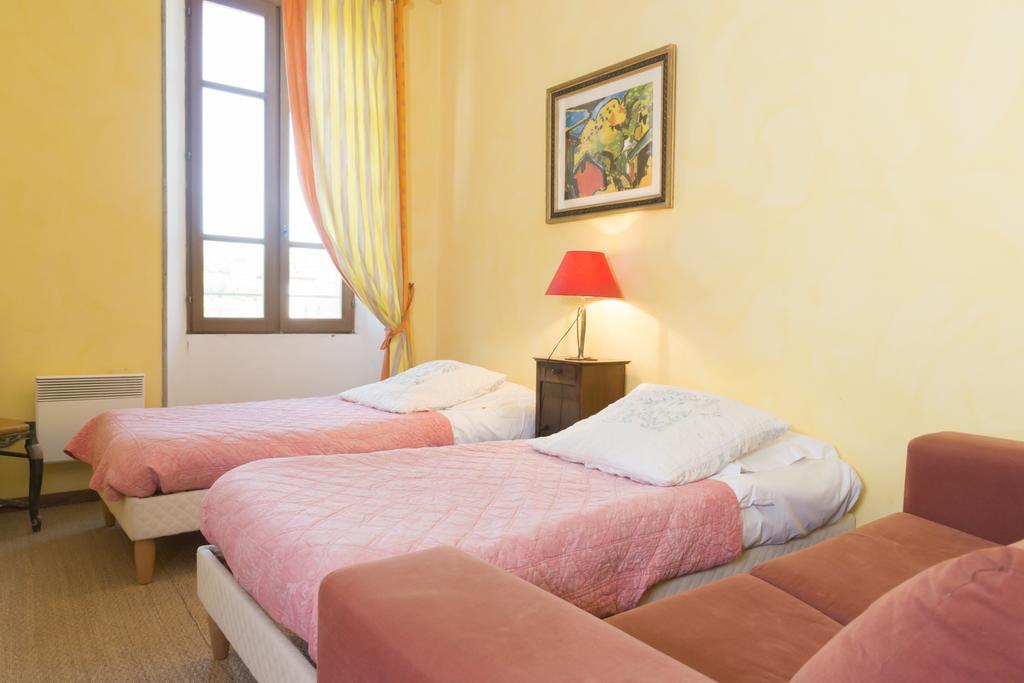 Mas Montluzia Bed & Breakfast Cascastel-des-Corbières Екстериор снимка